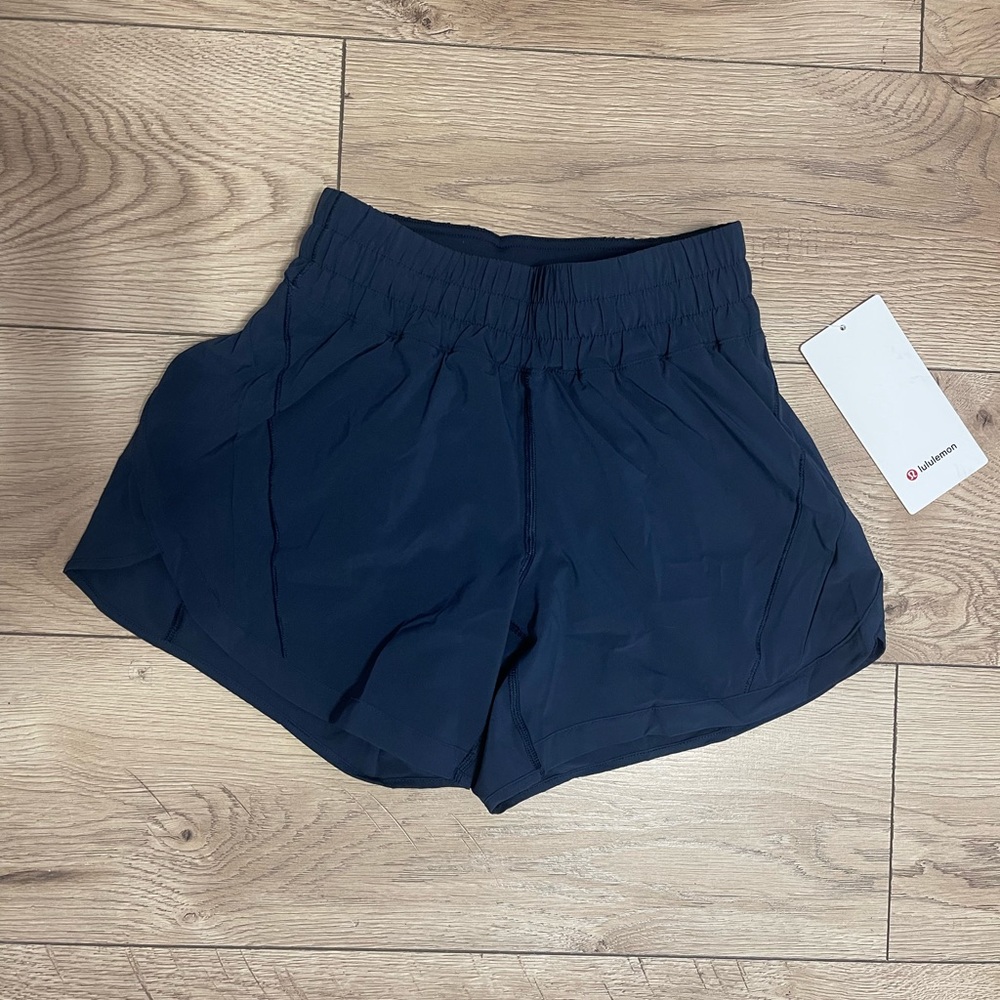 Lululemon lined 5” shorts